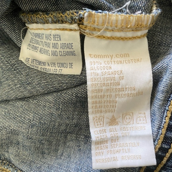 Tommy Hilfiger Jean Jacket Women’s Large (Juniors) Blue Lady Bug Patches Denim - Picture 3 of 8